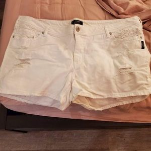 white shorts , sz 24, silver brand